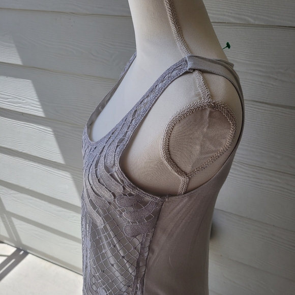 EXPRESS Women's Tank-Top Strappy Sleeve Silver-Metallic/Shimmer Lace Size M - Picture 4 of 9